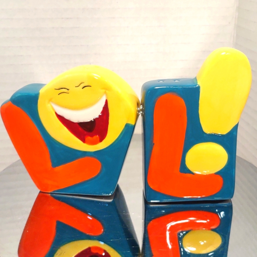 Laugh Out Loud Salt & Pepper Shakers